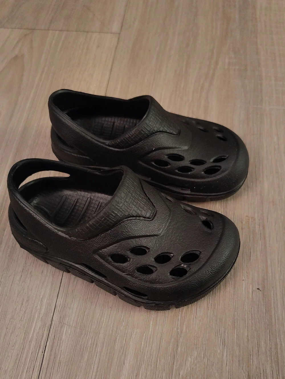 Kids Black Slip-On Water Shoes — Lightweight Water-Ready Clog